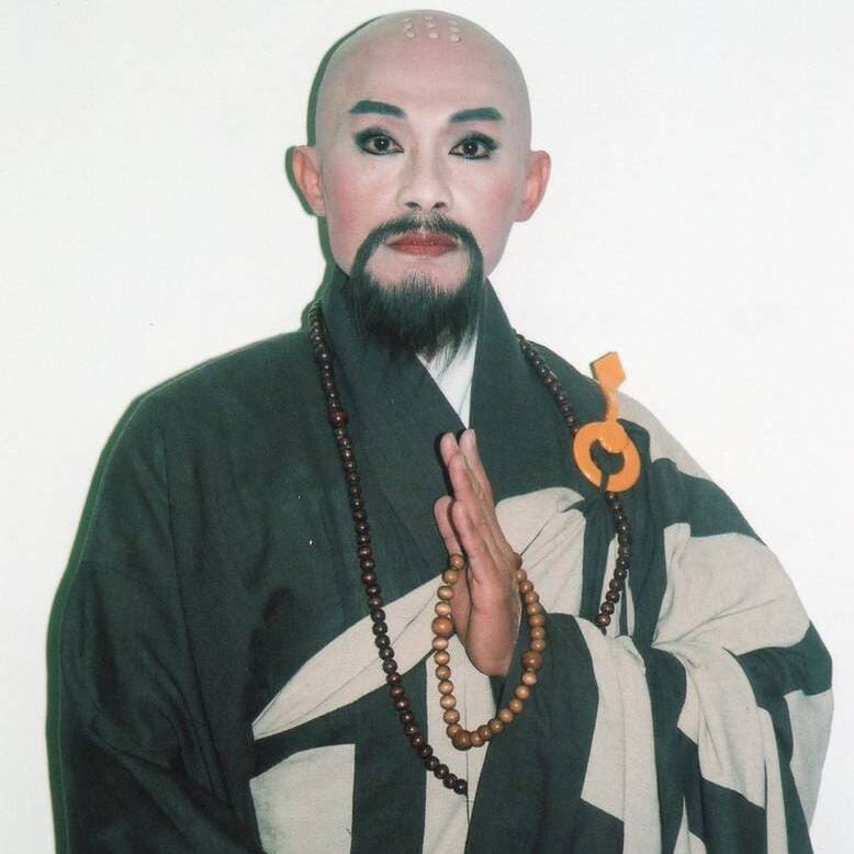 賈雄秋